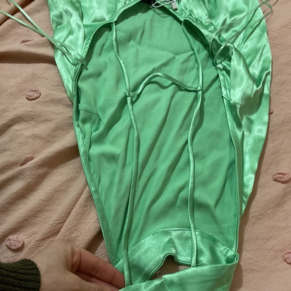 ZARA blogger style green SATIN EFFECT HALTER DRESS size small - Picture 4 of 5